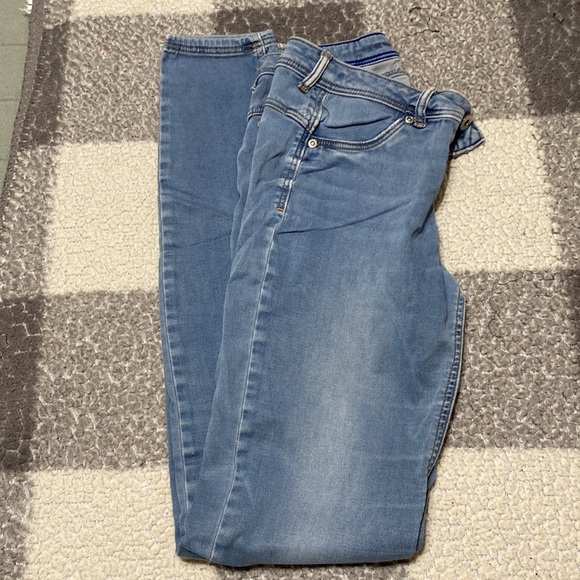 Women’s H&M 2/32 Jeggings - Picture 3 of 6